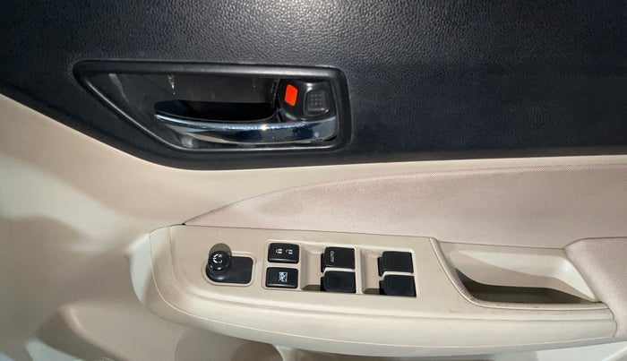 2018 Maruti Dzire VXI, Petrol, Manual, 37,426 km, Driver Side Door Panels Control