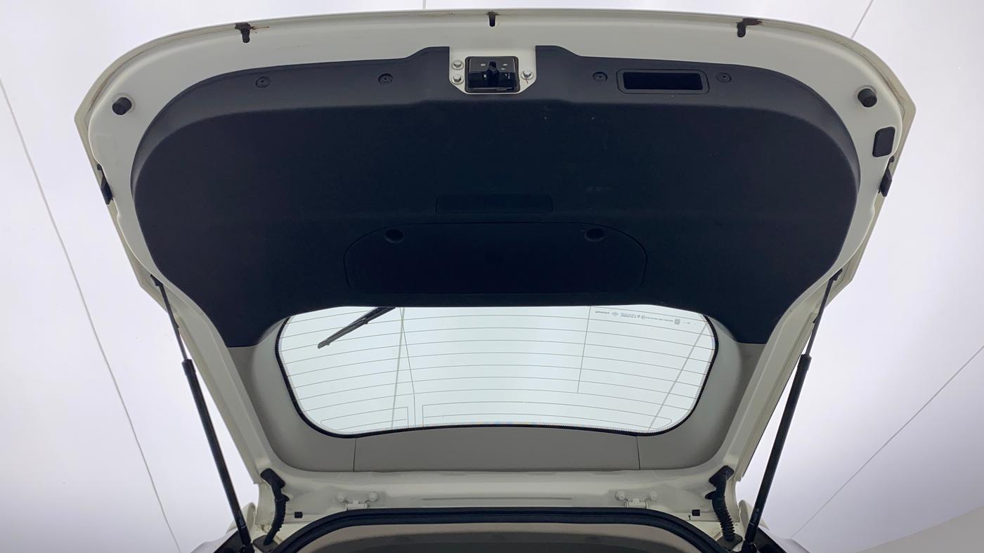 2021 Mahindra XUV500 W9, Diesel, Manual, 10,495 km, Boot Door Open