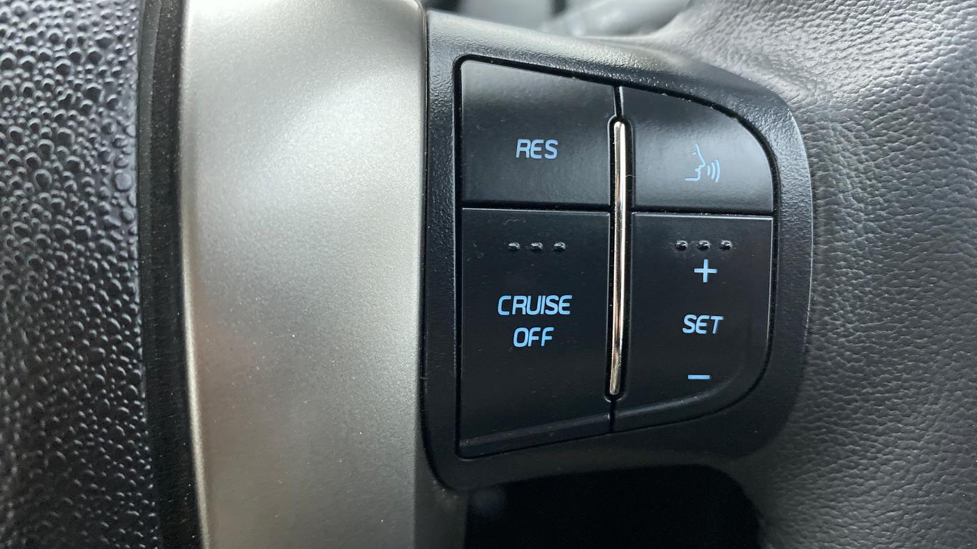 2021 Mahindra XUV500 W9, Diesel, Manual, 10,495 km, Adaptive Cruise Control