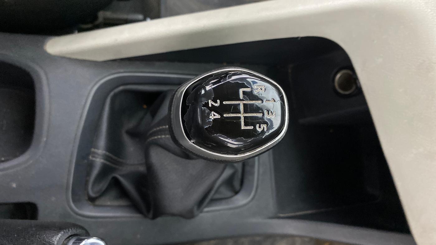2021 Nissan MAGNITE XE, Petrol, Manual, 60,525 km, Gear Lever
