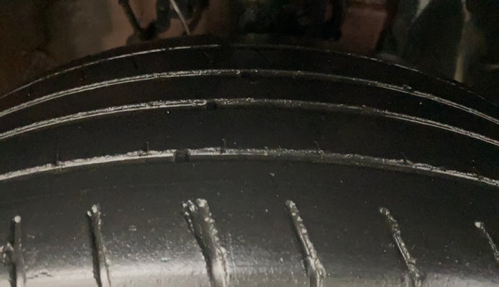 2023 Hyundai VENUE S 1.2, Petrol, Manual, 45,530 km, Right Front Tyre Tread