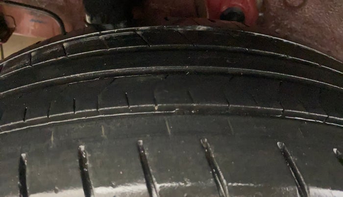 2023 Hyundai VENUE S 1.2, Petrol, Manual, 45,530 km, Right Rear Tyre Tread