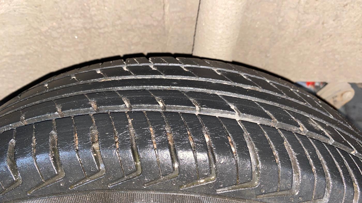 2018 Renault Kwid RXL, Petrol, Manual, 47,085 km, Left Rear Tyre Tread