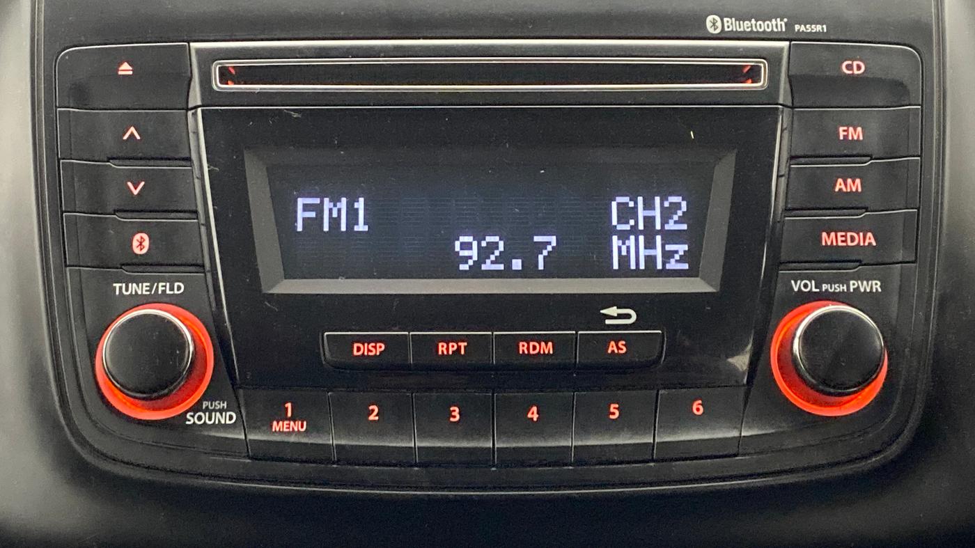 2018 Maruti Swift VXI, Petrol, Manual, 36,562 km, Infotainment System