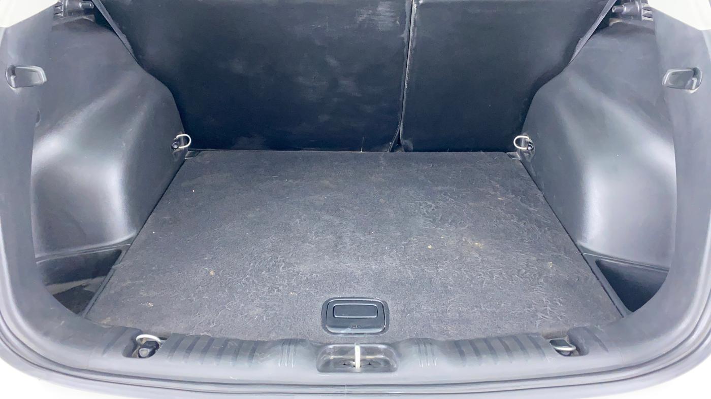 2019 Jeep Compass 1.4 SPORT PETROL, Petrol, Manual, 42,779 km, Boot Inside