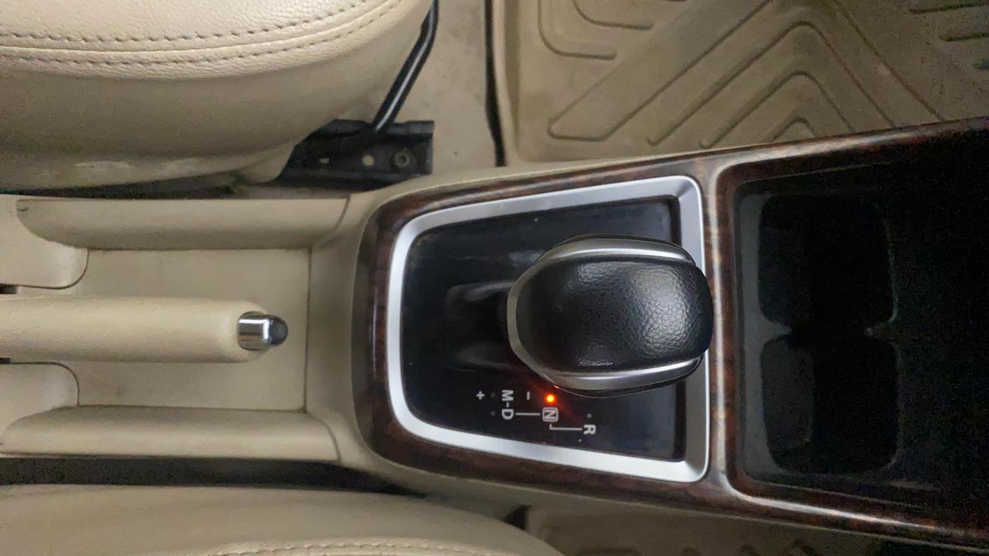 2019 Maruti Dzire VXI AMT, Petrol, Automatic, 54,316 km, Gear Lever