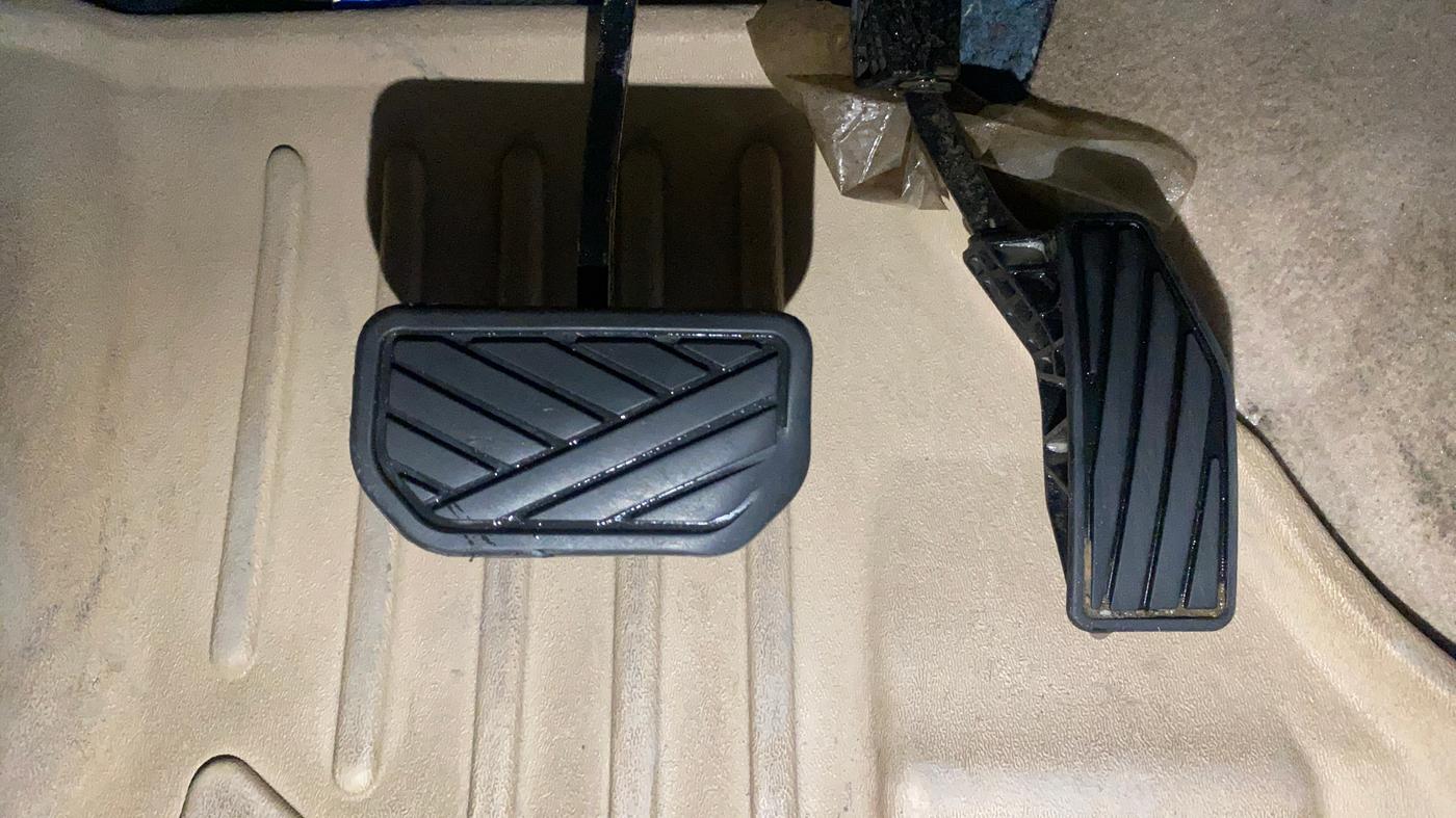 2019 Maruti Dzire VXI AMT, Petrol, Automatic, 54,316 km, Pedals