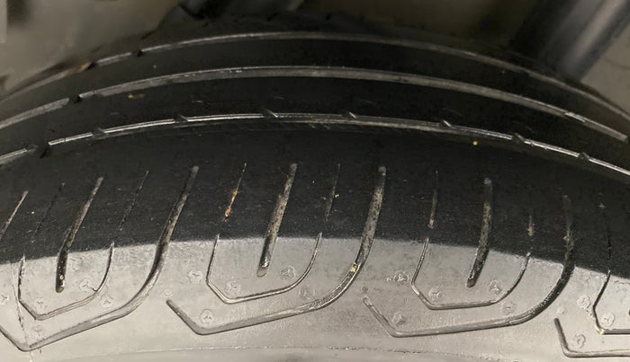 2017 Honda Jazz 1.5L I-DTEC V, Diesel, Manual, 66,002 km, Left Rear Tyre Tread