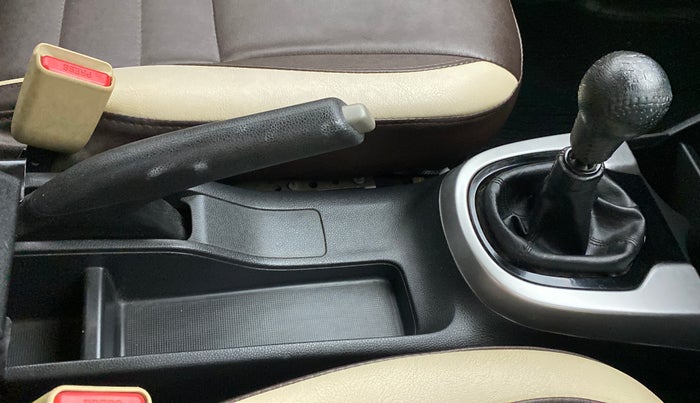 2017 Honda Jazz 1.5L I-DTEC V, Diesel, Manual, 66,002 km, Gear Lever