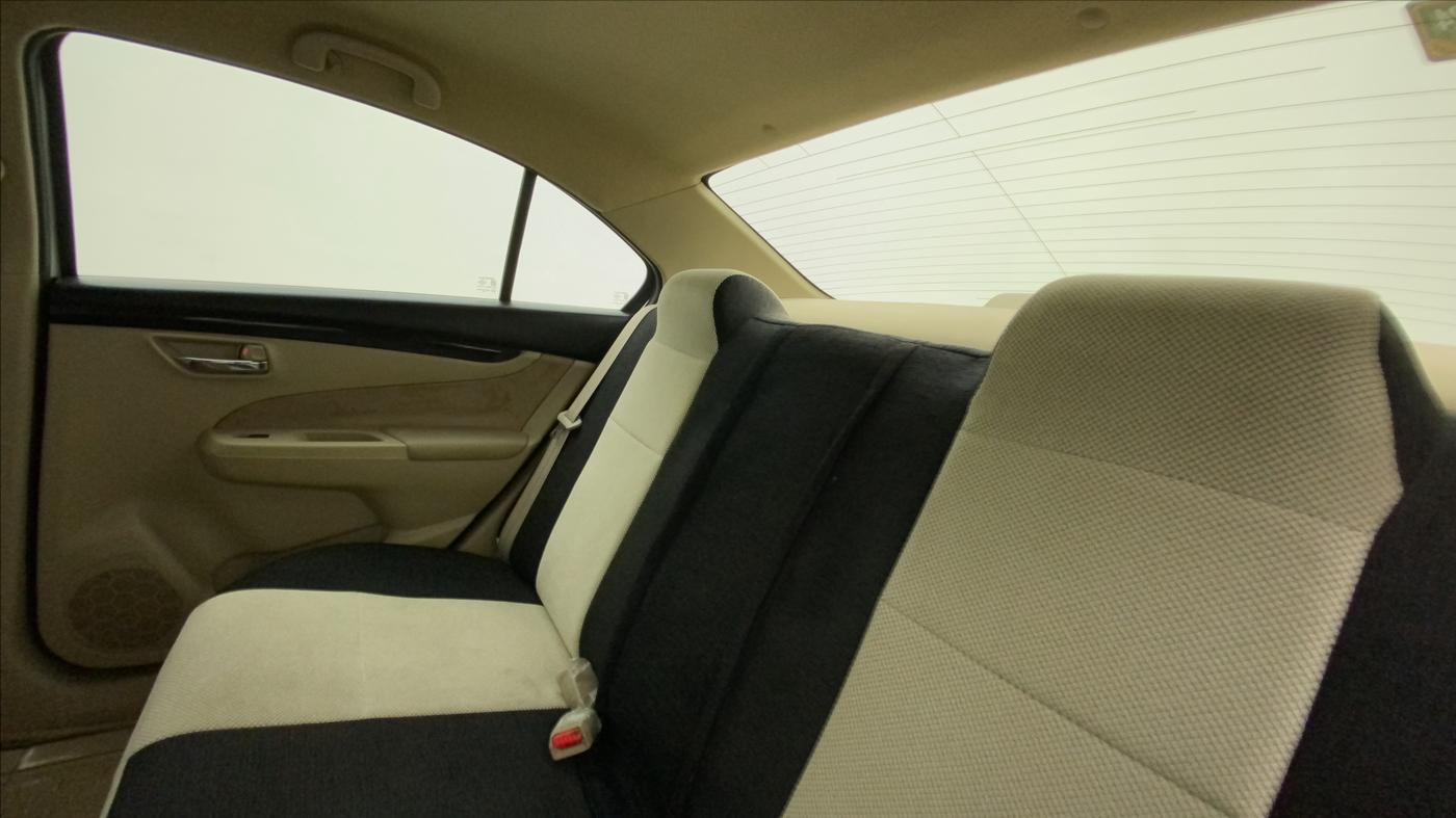 2015 Maruti Ciaz VXI, Petrol, Manual, 41,599 km, Right Side Rear Door Cabin