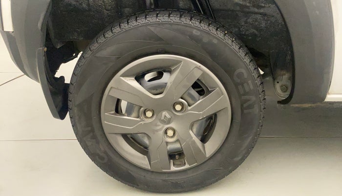 2019 Renault Kwid RXT 1.0 AMT (O), Petrol, Automatic, 33,843 km, Right Rear Wheel