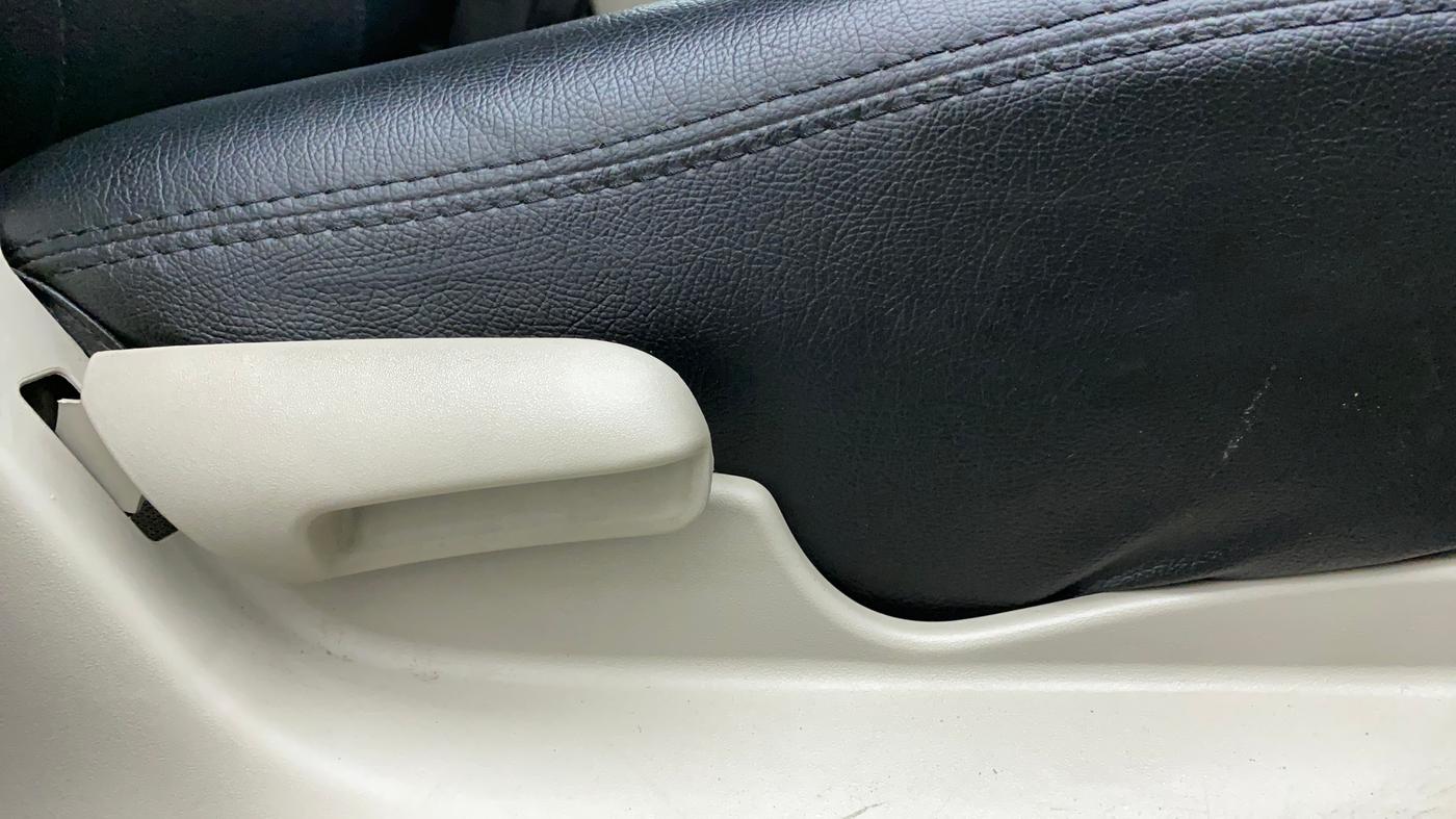 2018 Maruti Celerio ZXI, Petrol, Manual, 20,398 km, Driver Side Adjustment Panel