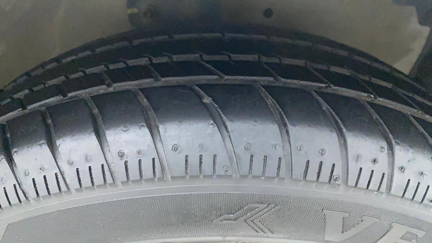 2018 Maruti Celerio ZXI, Petrol, Manual, 20,398 km, Right Front Tyre Tread