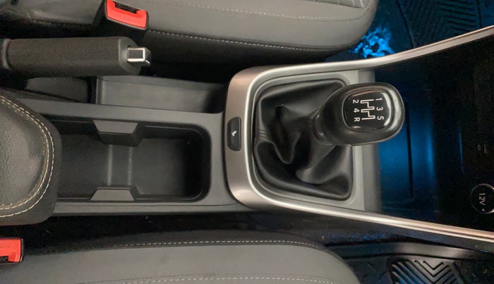 2020 Tata ALTROZ XZ PETROL, Petrol, Manual, 33,536 km, Gear Lever