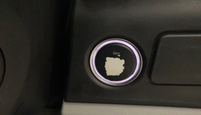 2020 Tata ALTROZ XZ PETROL, Petrol, Manual, 33,536 km, Keyless Start/ Stop Button