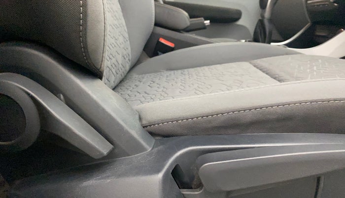 2020 Tata ALTROZ XZ PETROL, Petrol, Manual, 33,536 km, Driver Side Adjustment Panel