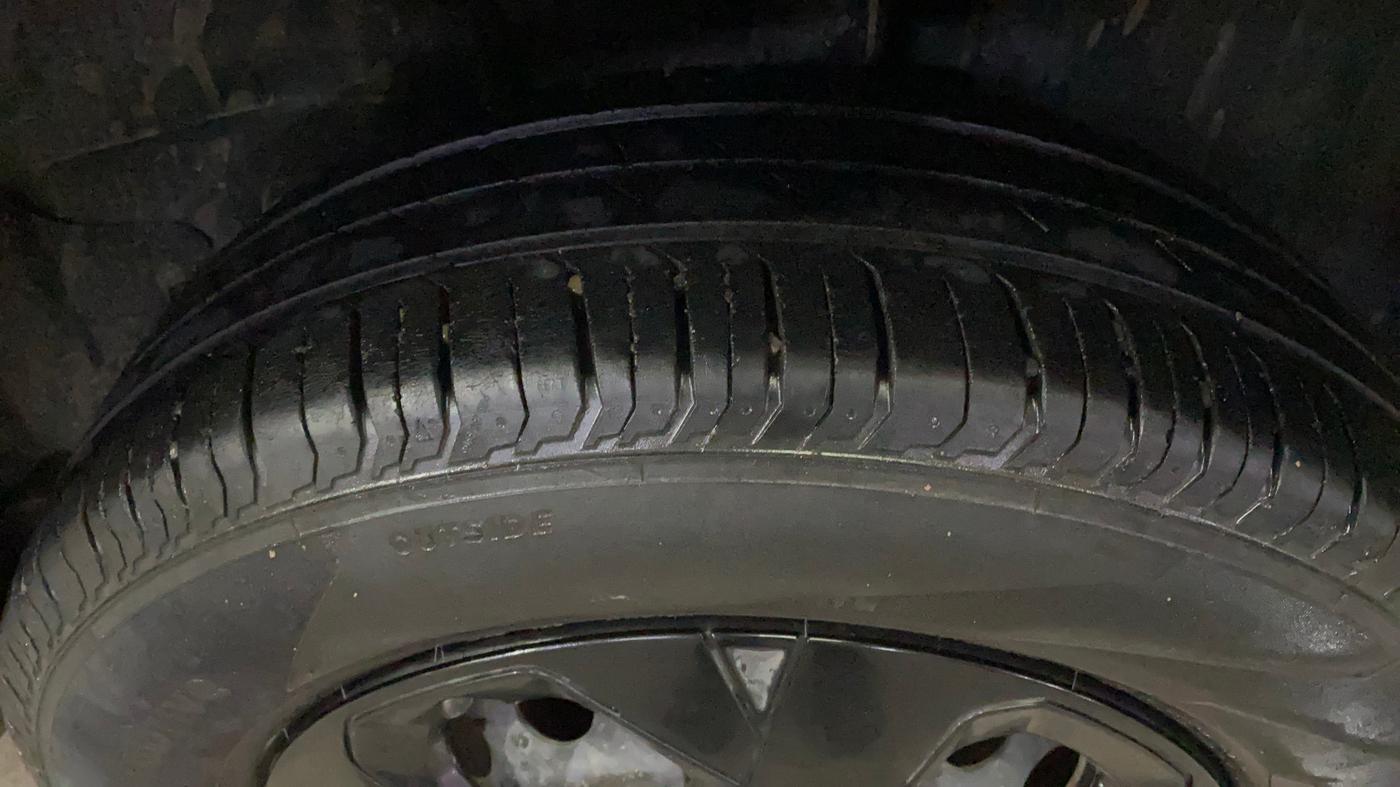 2022 Tata PUNCH ADVENTURE MT, Petrol, Manual, 42,944 km, Left Rear Tyre Tread