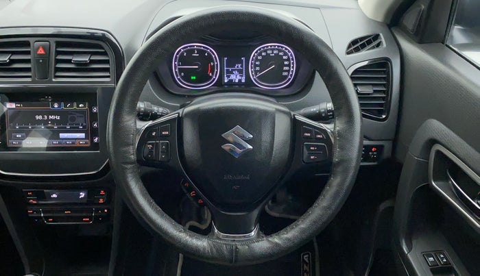 2018 Maruti Vitara Brezza ZDI PLUS DUAL TONE, Diesel, Manual, 26,668 km, Steering Wheel Close Up