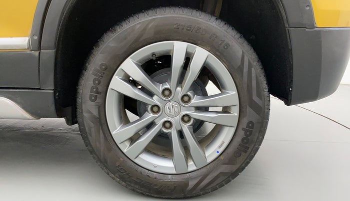 2018 Maruti Vitara Brezza ZDI PLUS DUAL TONE, Diesel, Manual, 26,668 km, Left Rear Wheel