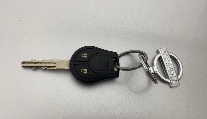2015 Nissan Micra Active XV, Petrol, Manual, 31,260 km, Key Close Up