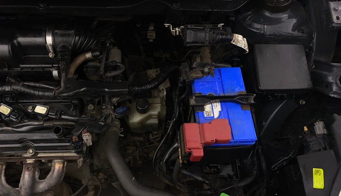 2019 Maruti Swift VXI AMT, Petrol, Automatic, 1,02,517 km, Engine View - Left