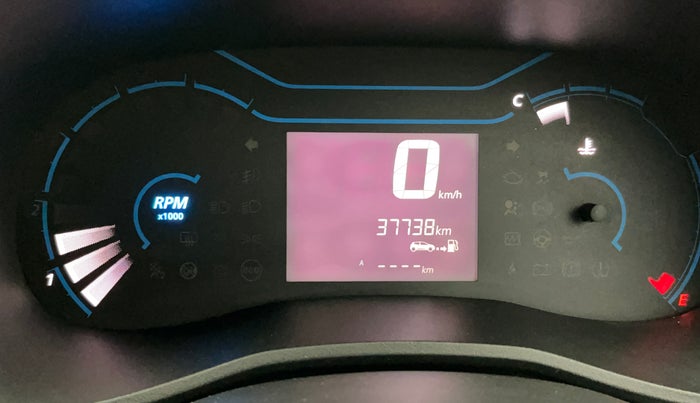 2020 Renault Kwid RXT 1.0 (O), Petrol, Manual, 37,735 km, Odometer Image