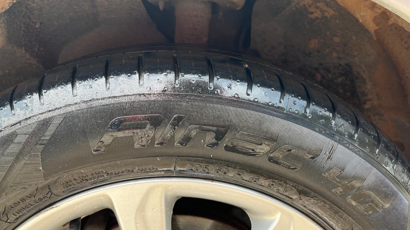 2018 Ford Ecosport TITANIUM 1.5L PETROL, Petrol, Manual, 39,993 km, Left Front Tyre Tread