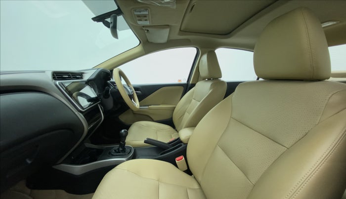2017 Honda City 1.5L I-VTEC VX, Petrol, Manual, 40,586 km, Right Side Front Door Cabin