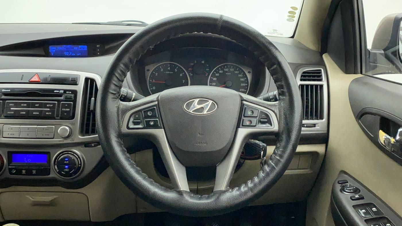 2012 Hyundai i20 SPORTZ 1.2, Petrol, Manual, 43,826 km, Steering Wheel Close Up