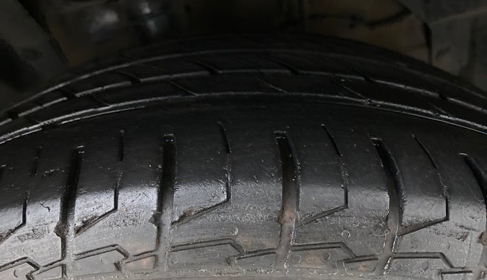 2018 Maruti S Cross ZETA 1.3 SHVS, Diesel, Manual, 29,293 km, Right Front Tyre Tread
