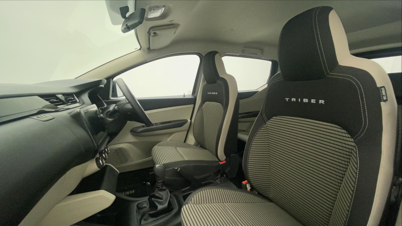 2022 Renault TRIBER RXT AMT, Petrol, Automatic, 4,506 km, Right Side Front Door Cabin