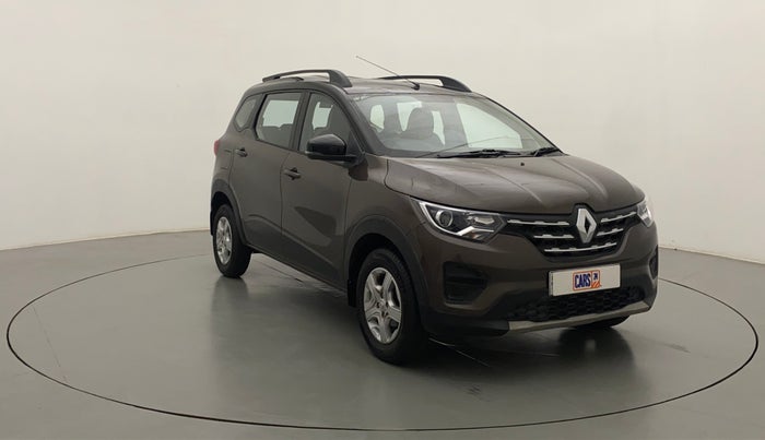2022 Renault TRIBER RXT AMT, Petrol, Automatic, 4,506 km, Right Front Diagonal
