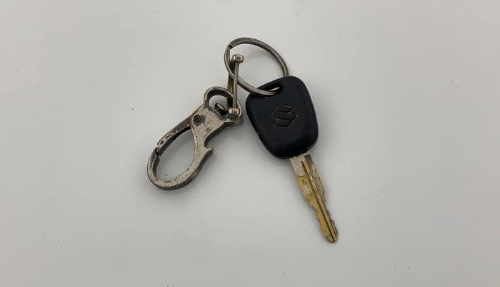 2018 Maruti Alto 800 LXI, Petrol, Manual, 73,792 km, Key Close Up