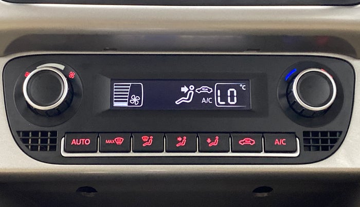 2016 Volkswagen Vento HIGHLINE 1.2 TSI AT, Petrol, Automatic, 64,173 km, Automatic Climate Control