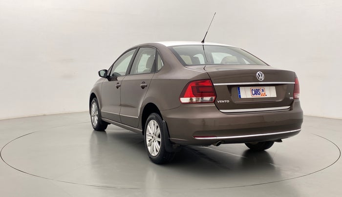 2016 Volkswagen Vento HIGHLINE 1.2 TSI AT, Petrol, Automatic, 64,173 km, Left Back Diagonal