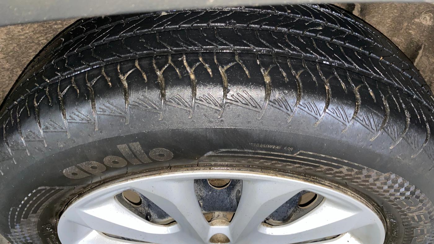 2024 Toyota URBAN CRUISER HYRYDER S AT NEO DRIVE, Petrol, Automatic, 40,789 km, Left Rear Tyre Tread