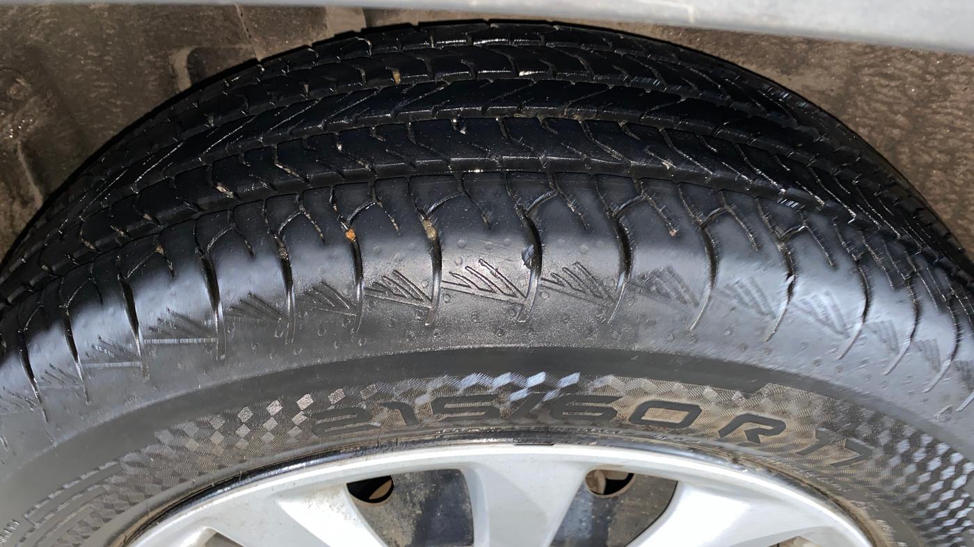 2024 Toyota URBAN CRUISER HYRYDER S AT NEO DRIVE, Petrol, Automatic, 40,789 km, Right Rear Tyre Tread