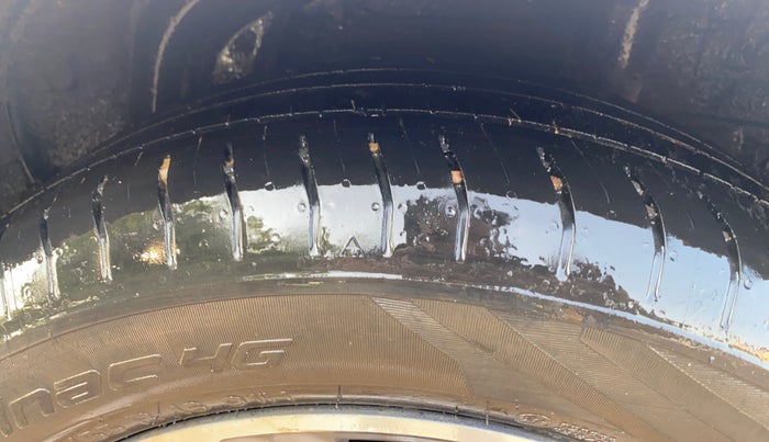 2023 Hyundai Verna SX 1.5 VTVT, Petrol, Manual, 57,202 km, Left Rear Tyre Tread