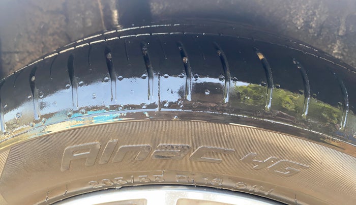 2023 Hyundai Verna SX 1.5 VTVT, Petrol, Manual, 57,202 km, Right Rear Tyre Tread