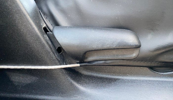 2022 Maruti Vitara Brezza LXI, Petrol, Manual, 56,114 km, Driver Side Adjustment Panel