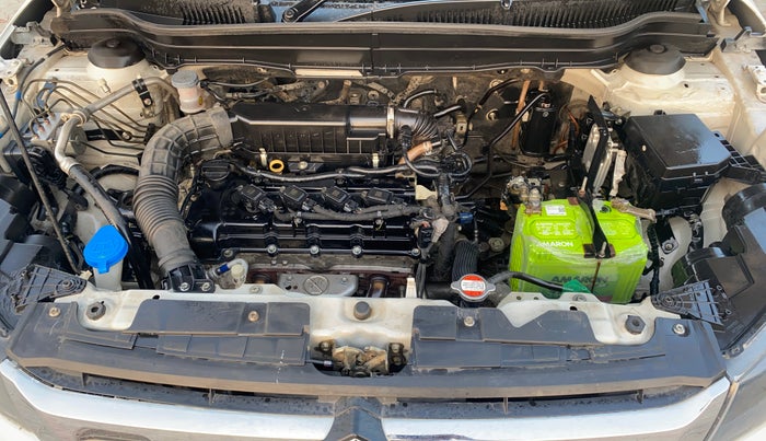 2022 Maruti Vitara Brezza LXI, Petrol, Manual, 56,114 km, Engine View