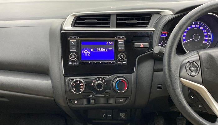 2017 Honda Jazz 1.2 SV MT, Petrol, Manual, 18,264 km, Air Conditioner
