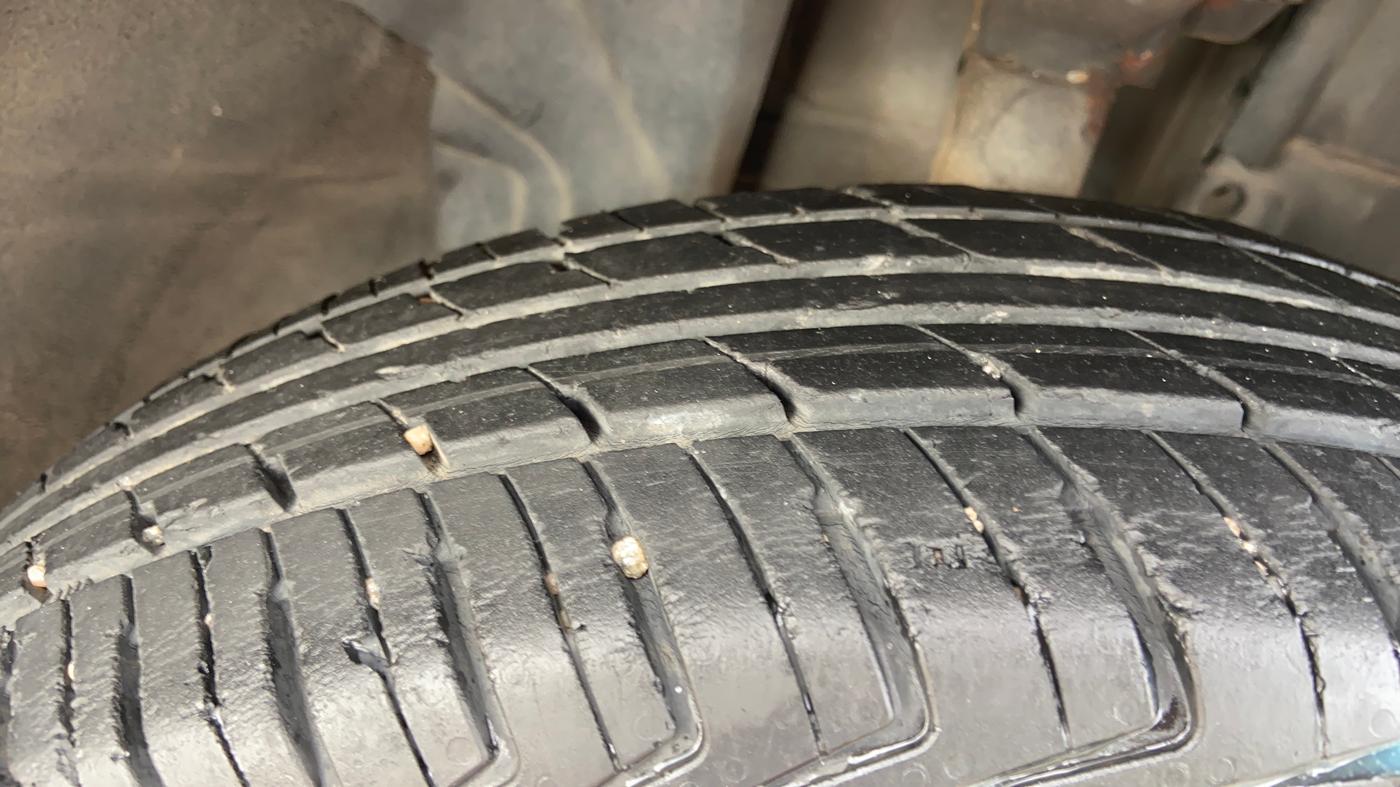 2016 Renault Kwid RXT 0.8, Petrol, Manual, 63,914 km, Right Front Tyre Tread