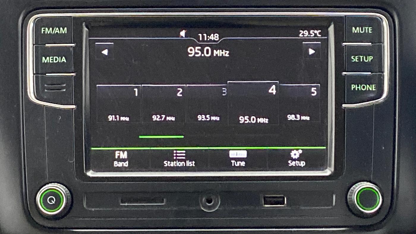 2016 Skoda Rapid 1.5 TDI AT STYLE PLUS, Diesel, Automatic, 55,239 km, Infotainment System