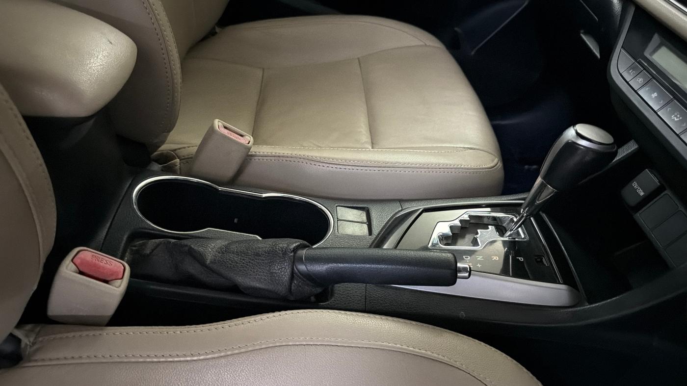 2016 Toyota Corolla Altis VL CVT PETROL, Petrol, Automatic, 86,275 km, Gear Lever