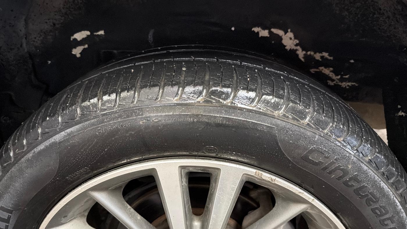 2016 Toyota Corolla Altis VL CVT PETROL, Petrol, Automatic, 86,275 km, Left Rear Tyre Tread