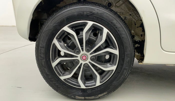 2015 Maruti Celerio VXI AMT, Petrol, Automatic, 38,985 km, Right Rear Wheel