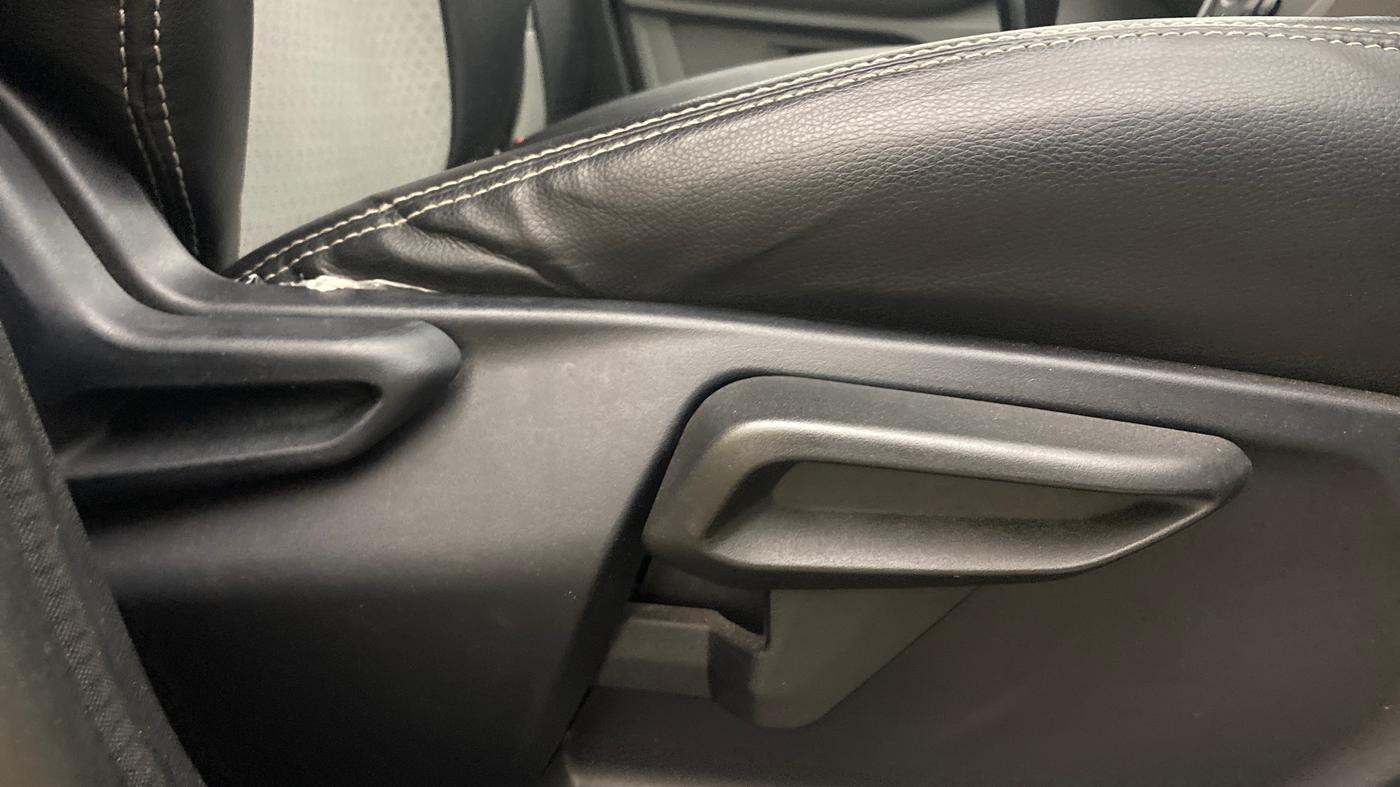 2022 Tata Tiago XTA PETROL, Petrol, Automatic, 47,883 km, Driver Side Adjustment Panel