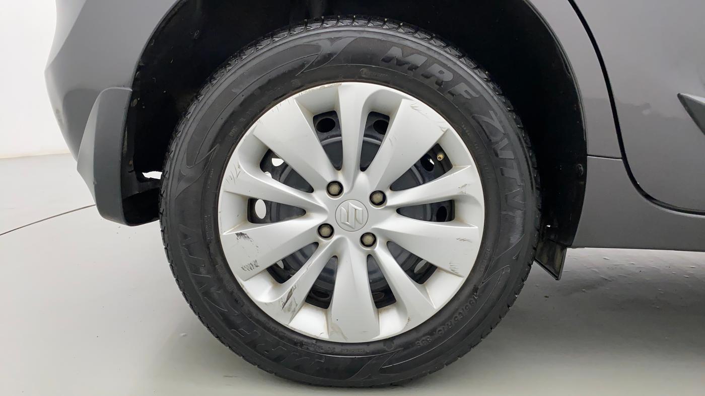 2017 Maruti Baleno DELTA PETROL 1.2, Petrol, Manual, 32,818 km, Right Rear Wheel