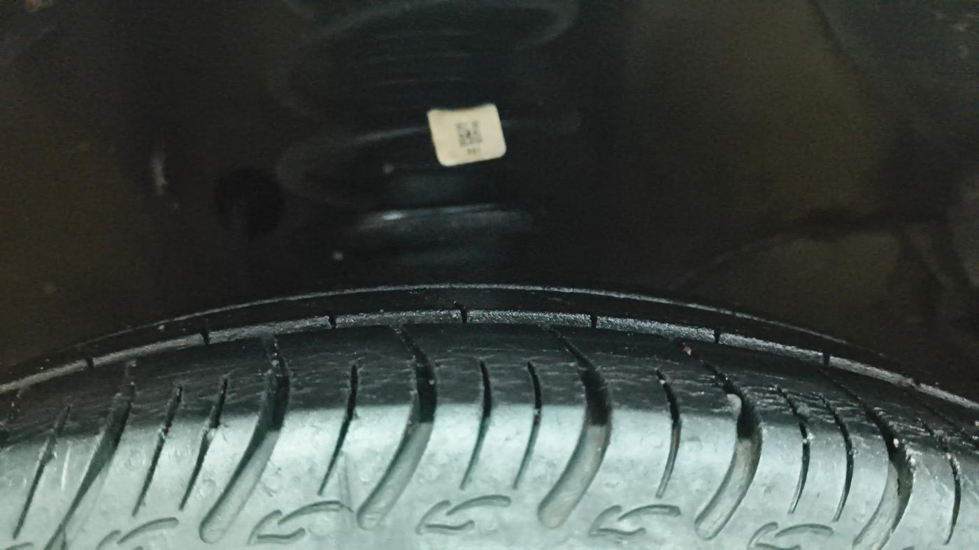 2022 Maruti S PRESSO VXI S-CNG, CNG, Manual, 27,008 km, Right Front Tyre Tread
